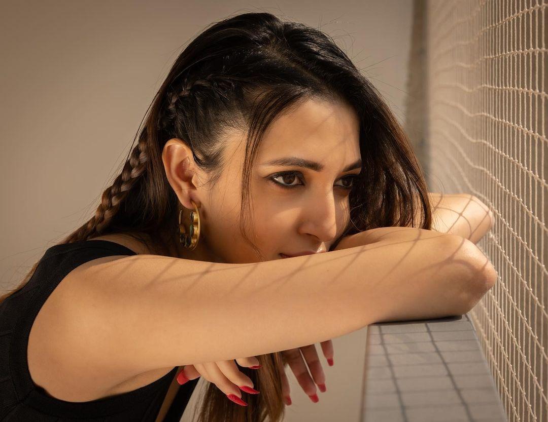 Neha shetty very beautiful and glamorous pictures | latest hot and sexy photoshoot