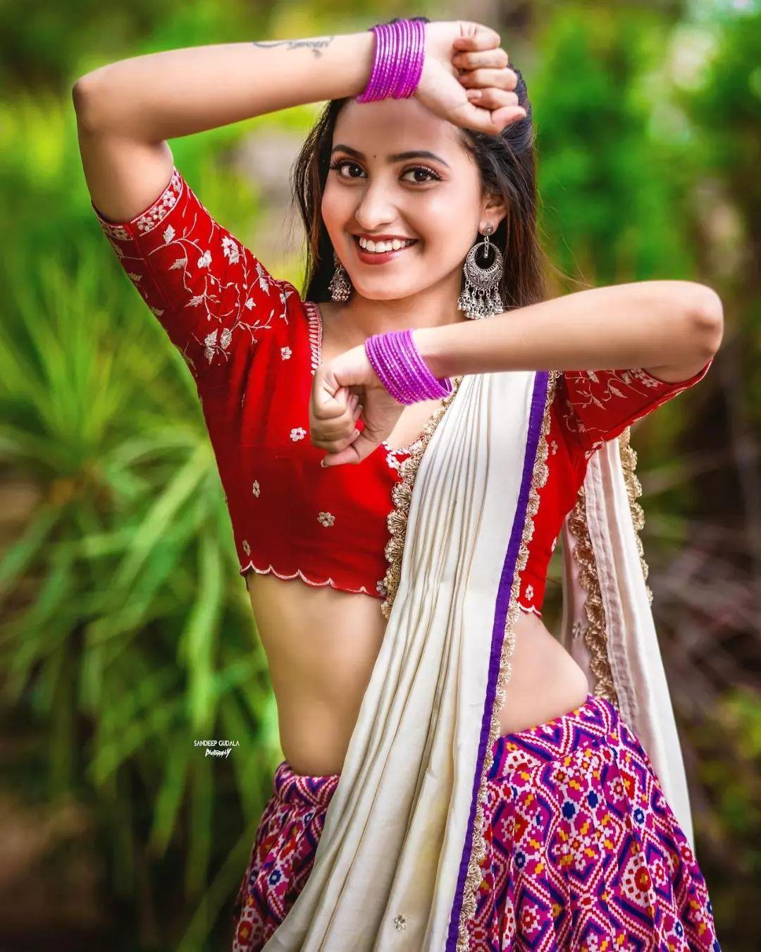 South Indian actress Deepika Pilli in half saree hot and sexy photoshoot | exposing hot and sexy stills