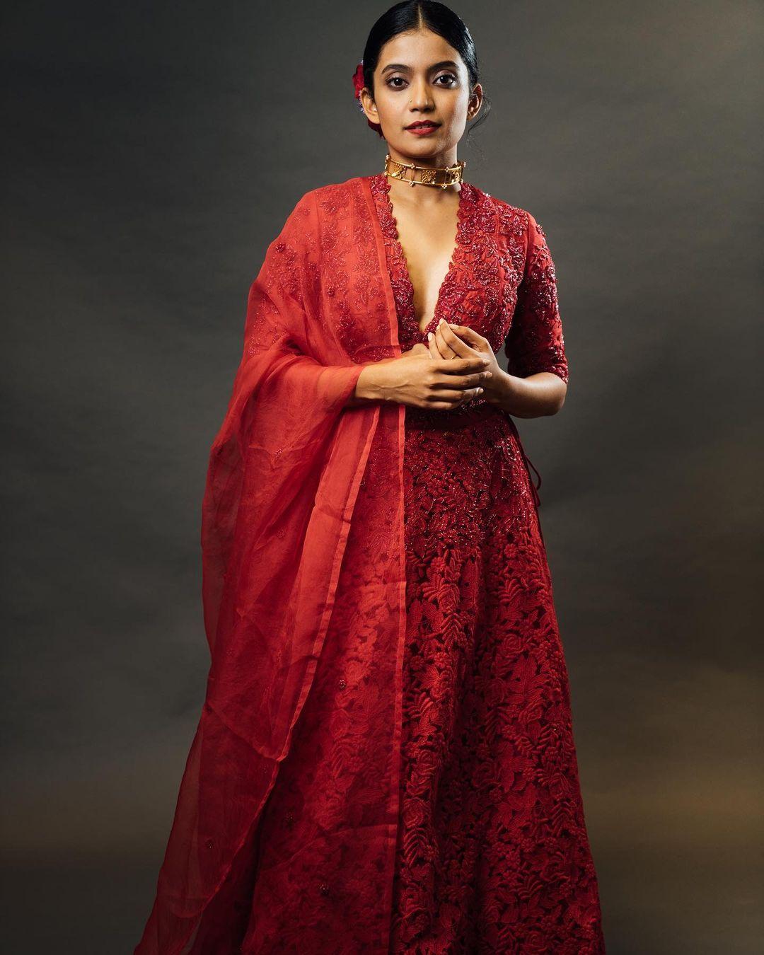 Malayalam actress Anna Ben latest hot photos |Anna Ben latest hot and spicy photos