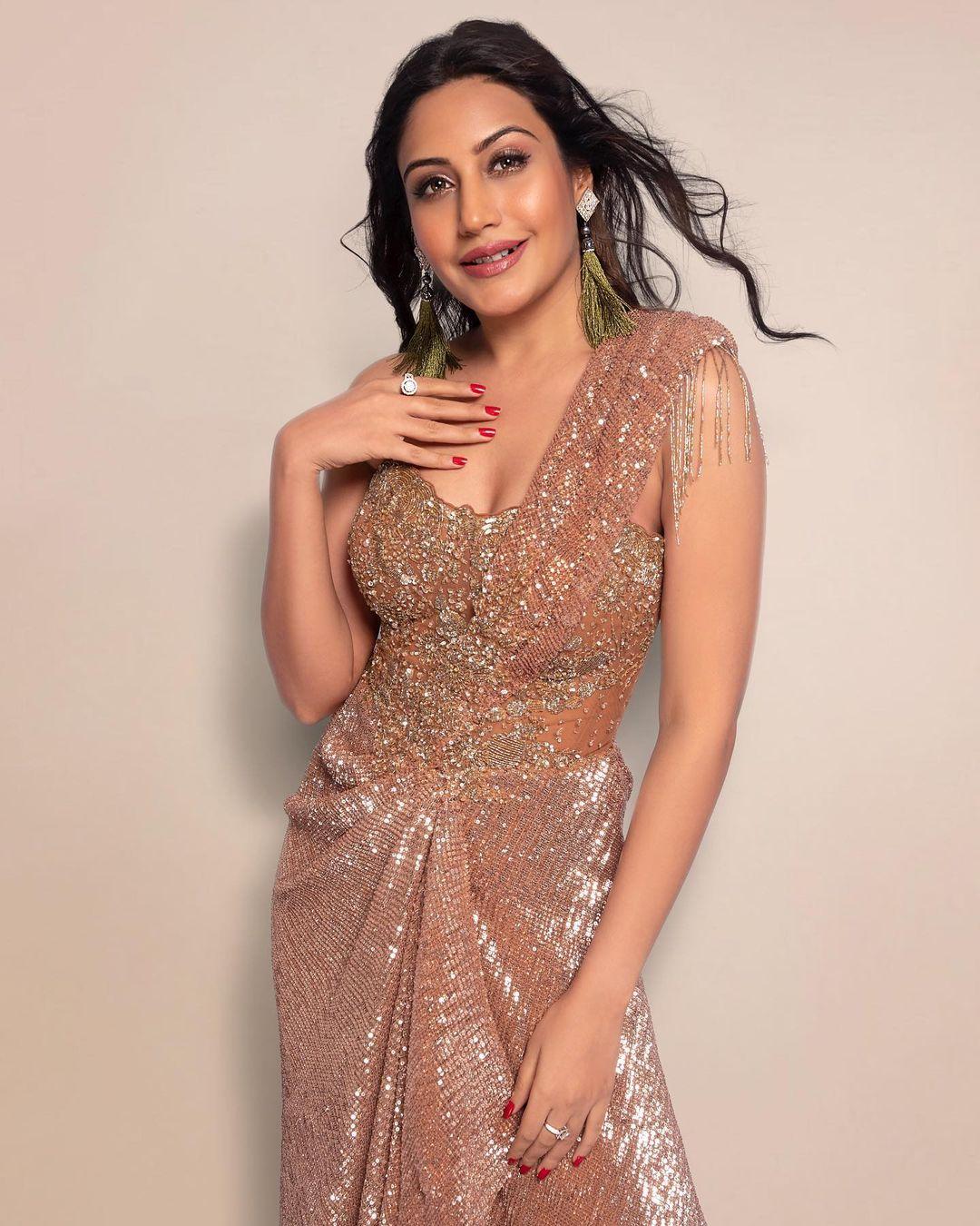 Surbhi Chandna looking very beautiful and cute photos | very hot and sexy photoshoot