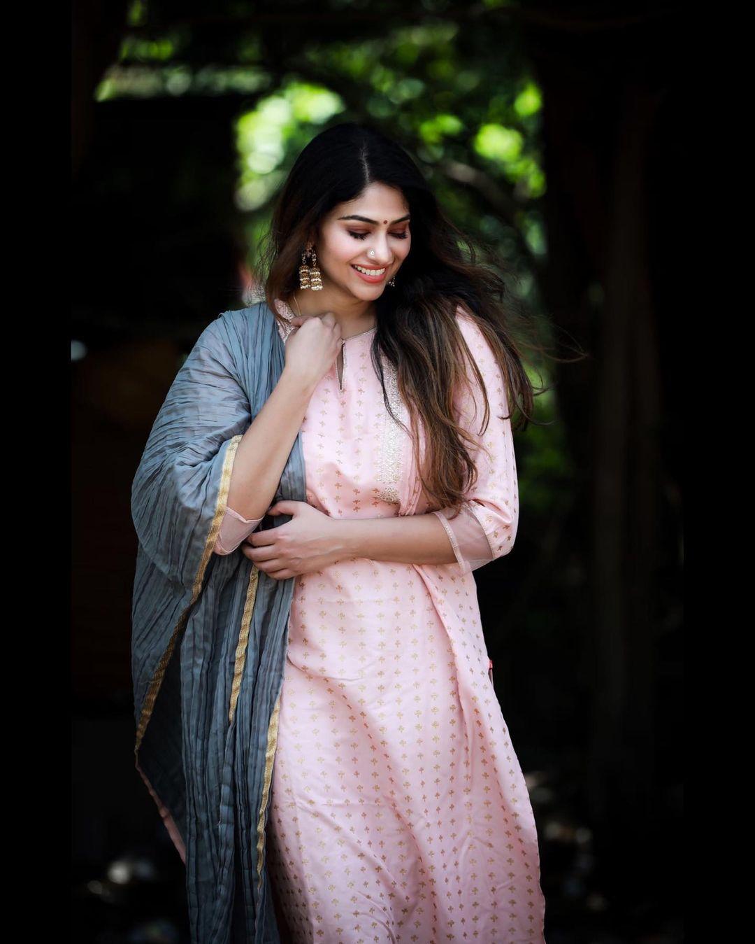 Lakshmi Devy exposing cleavage hot photos gallery | Lakshmi Devy looking very beautiful and glamorous pictures