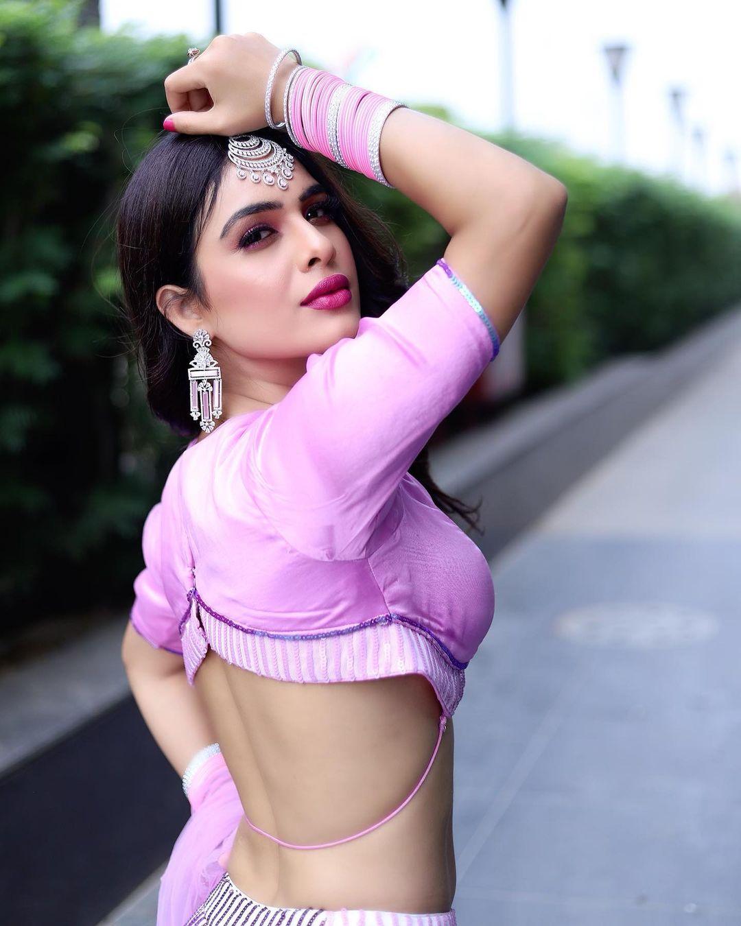 Bollywood actresses Neha Malik exclusive photos in Holi celebration | beautiful and glamours picture