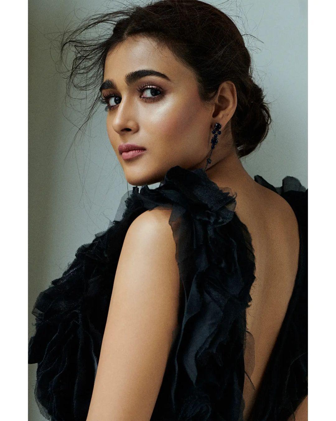 Telugu Actress Shalini Pandey hot and sexy photoshoot| latest hot and sexy photoshoot