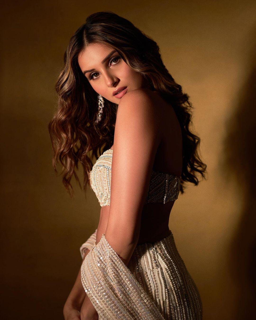 Bollywood actress Tara Sutaria exclusive hot and spicy stills | looking very attractive and cute stills