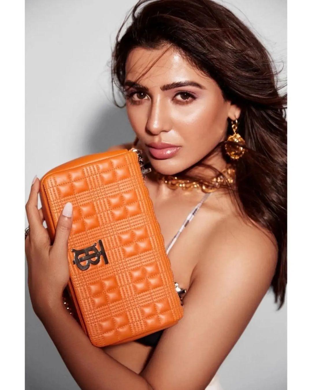 Samantha in bikini exclusive latest hot and sexy photoshoot| very beautiful and glamours picture