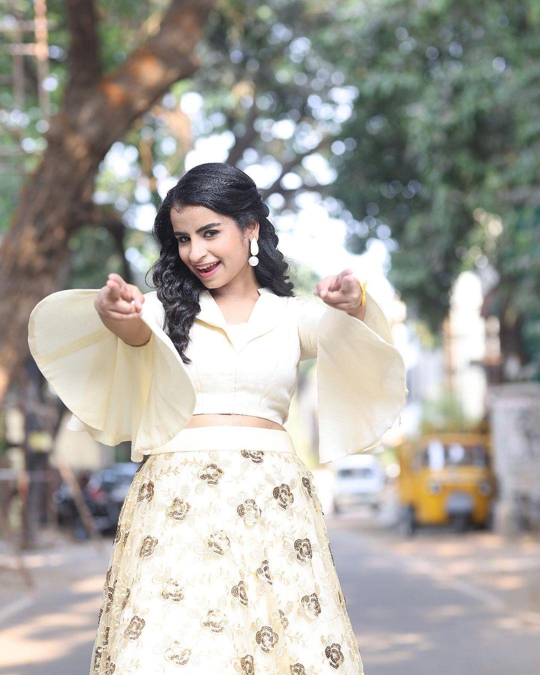 South Indian Actress Sivaangi Krishnakumar looking very glamours and cute stills | very beautiful and glamours photos