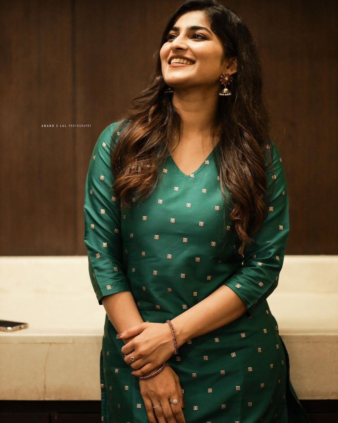 Malayalam Actress Gayathri Ashok latest fashion and trends photos | latest hot and spicy stills