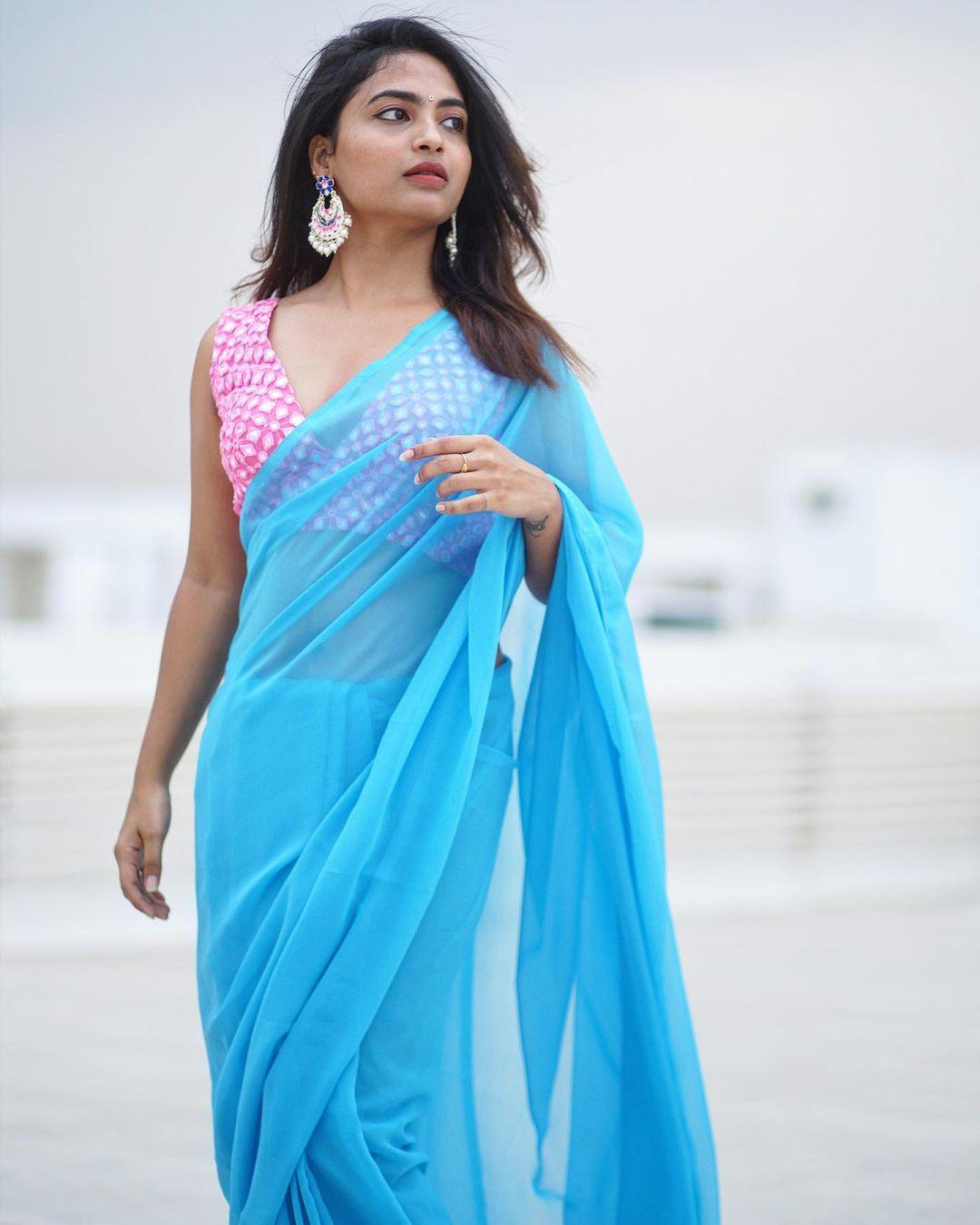 Telugu Actress Alekhya Harika in blue transparent saree hot photos| beautiful and glamours photos