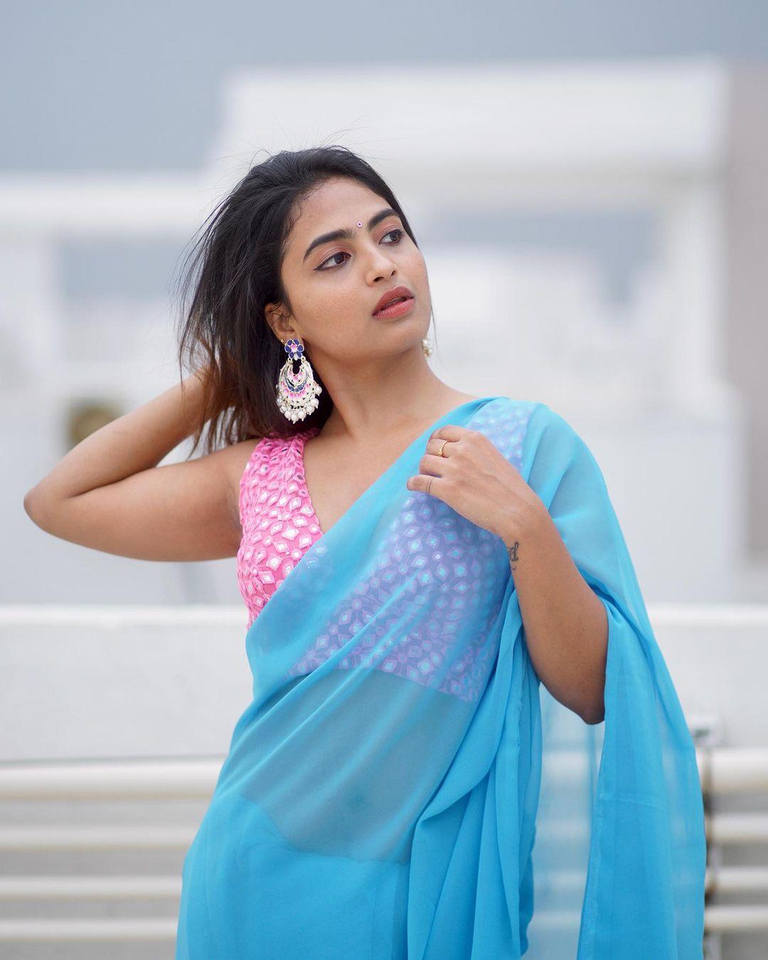 Telugu Actress Alekhya Harika in blue transparent saree hot photos| looking very attractive and cute stills