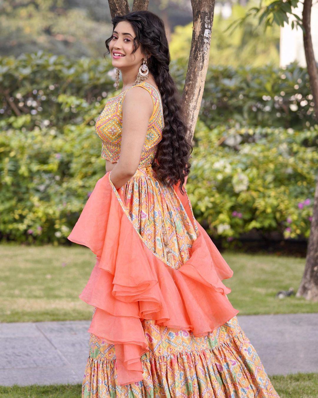 Bollywood actresses Shivangi Joshi looking very glorious in party wear | latest hot and sexy photos