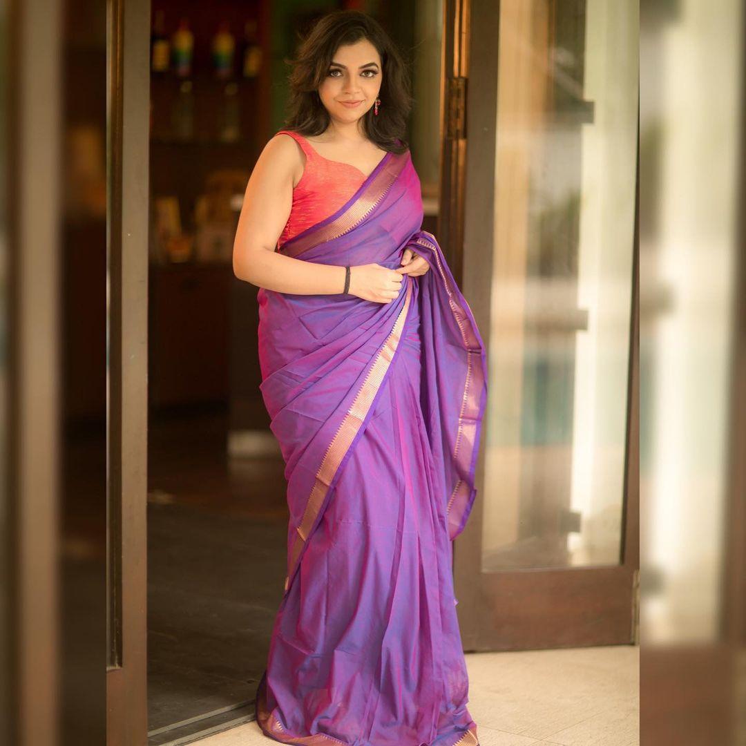 Very hot and sexy photoshoot | Akshaya Premnath in sleeveless blouse and Saree hot photos