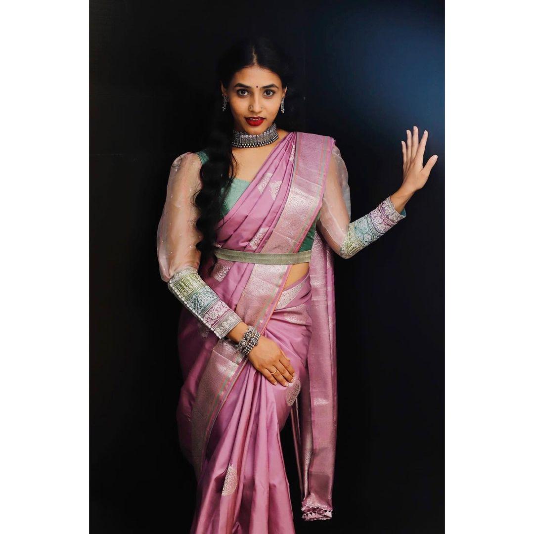 Beautiful and glamours photos | Sapthami Gowda bridal makeup hot and sexy photos