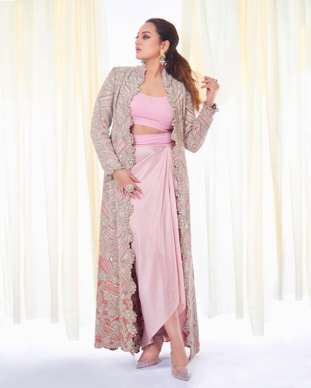 Exclusive hot photos | Sonakshi Sinha latest hot and stylish photoshoot