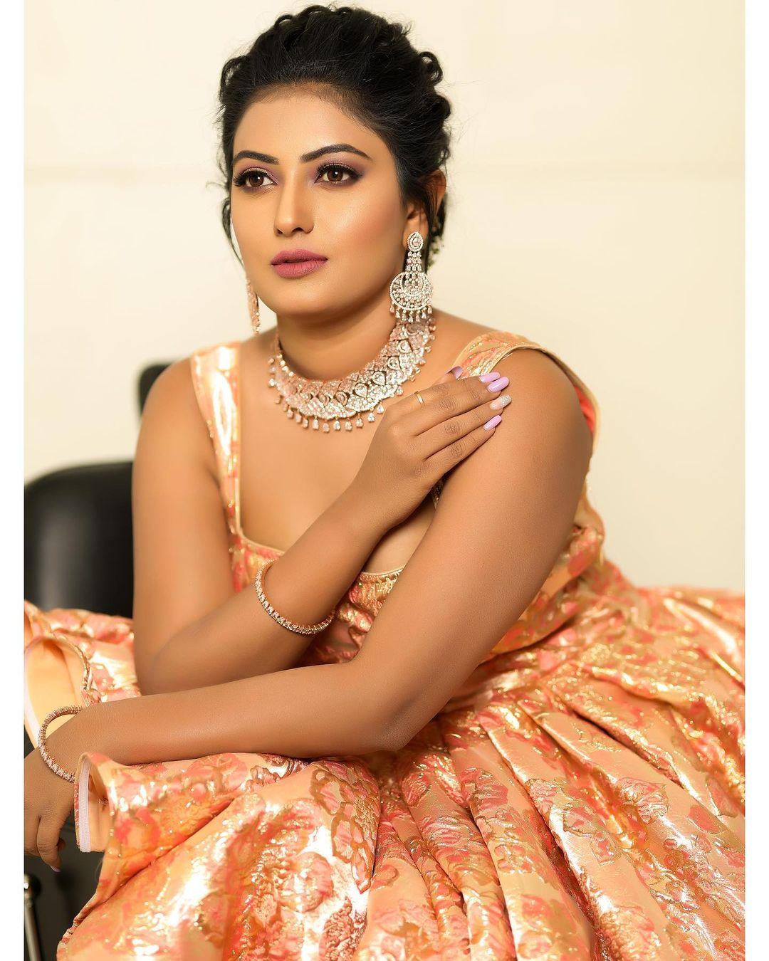 Cute and sexy photoshoot | sonika gowda beautiful and glamorous photos gallery