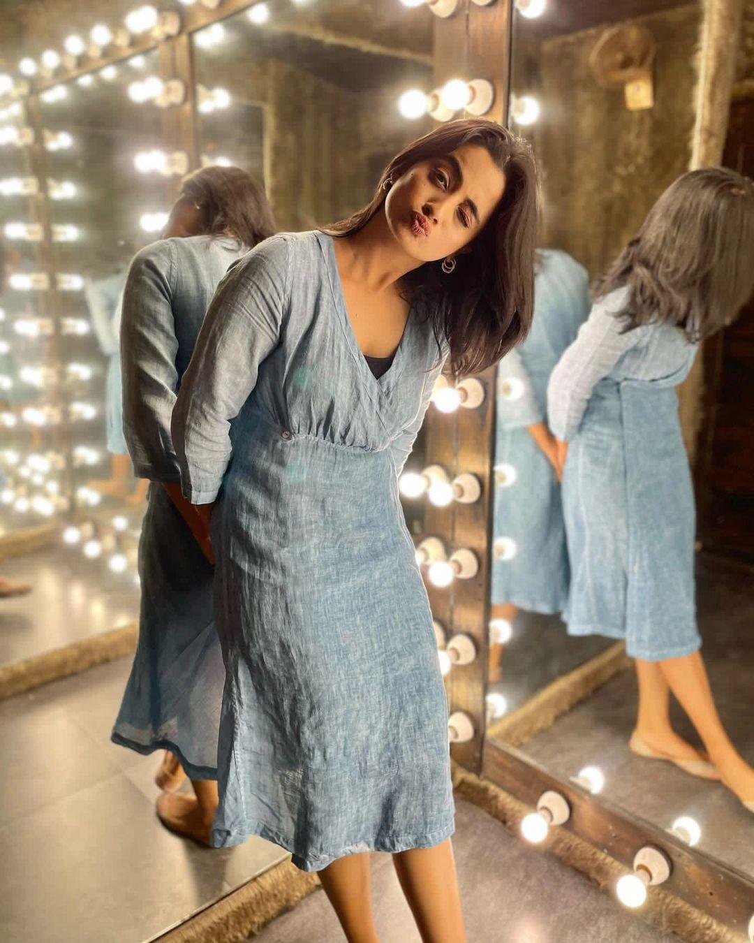 Cut and sexy photoshoot | Namitha Pramod beautiful and glamours photos