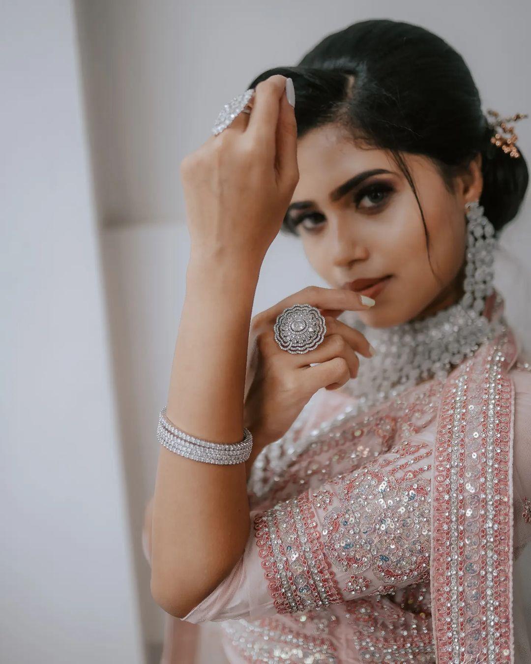 Exposing hot photos | Anju Krishna Ashok in bridal makeup hot and sexy photoshoot