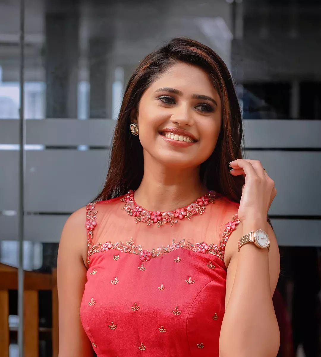 South Indian Actress hot photos | Anju Krishna Ashok in red dress hot and spicy stills