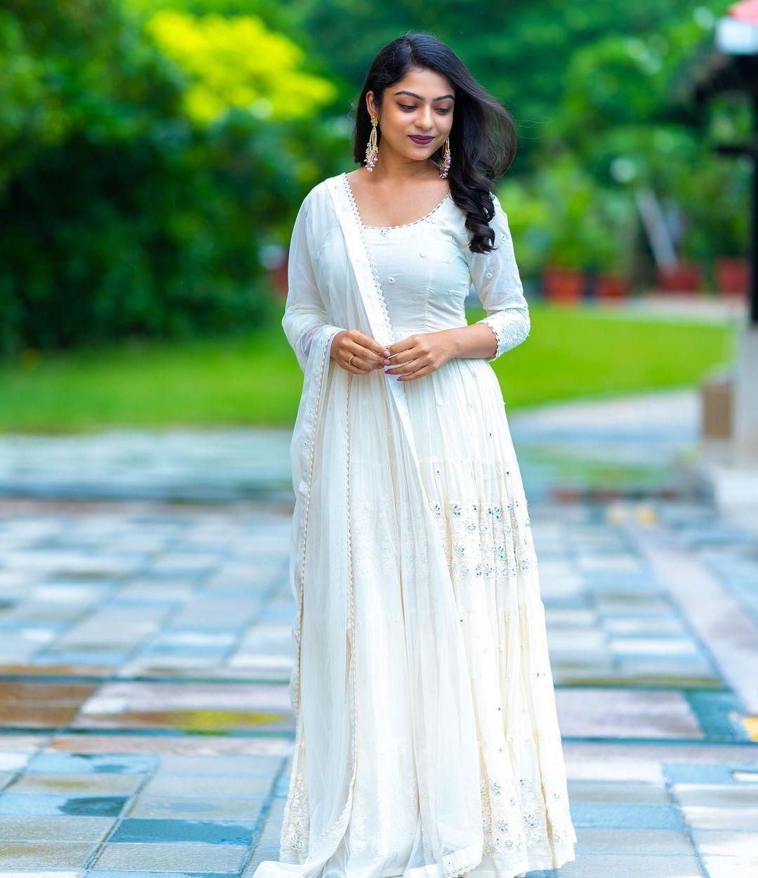 Beautiful and sexy photoshoot | Varsha Bollamma in white churidhar hot photos gallery