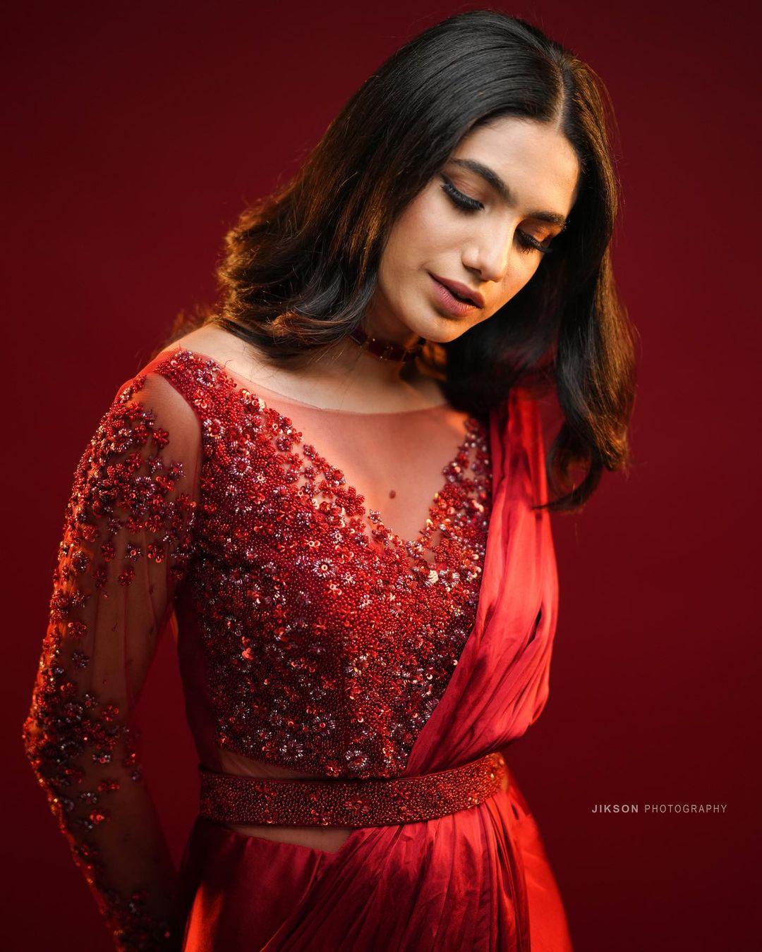 Exclusive very hot photos | Deepa Thomas in red lehanga hot and sexy photoshoot