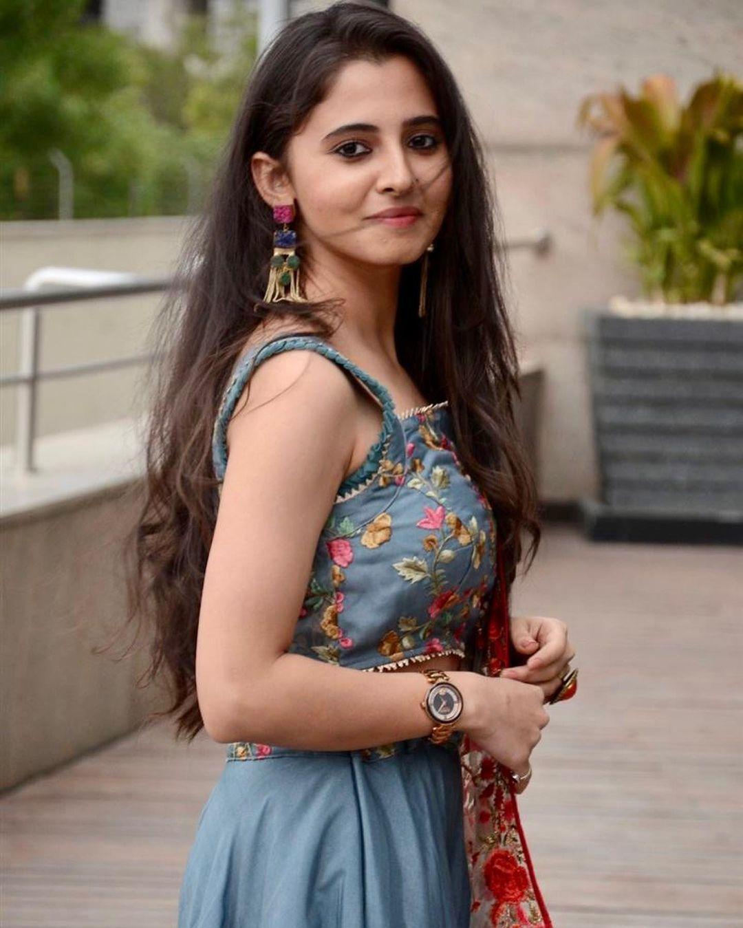 Beautiful and sexy photoshoot | Preethi Asrani hot and spicy photos gallery
