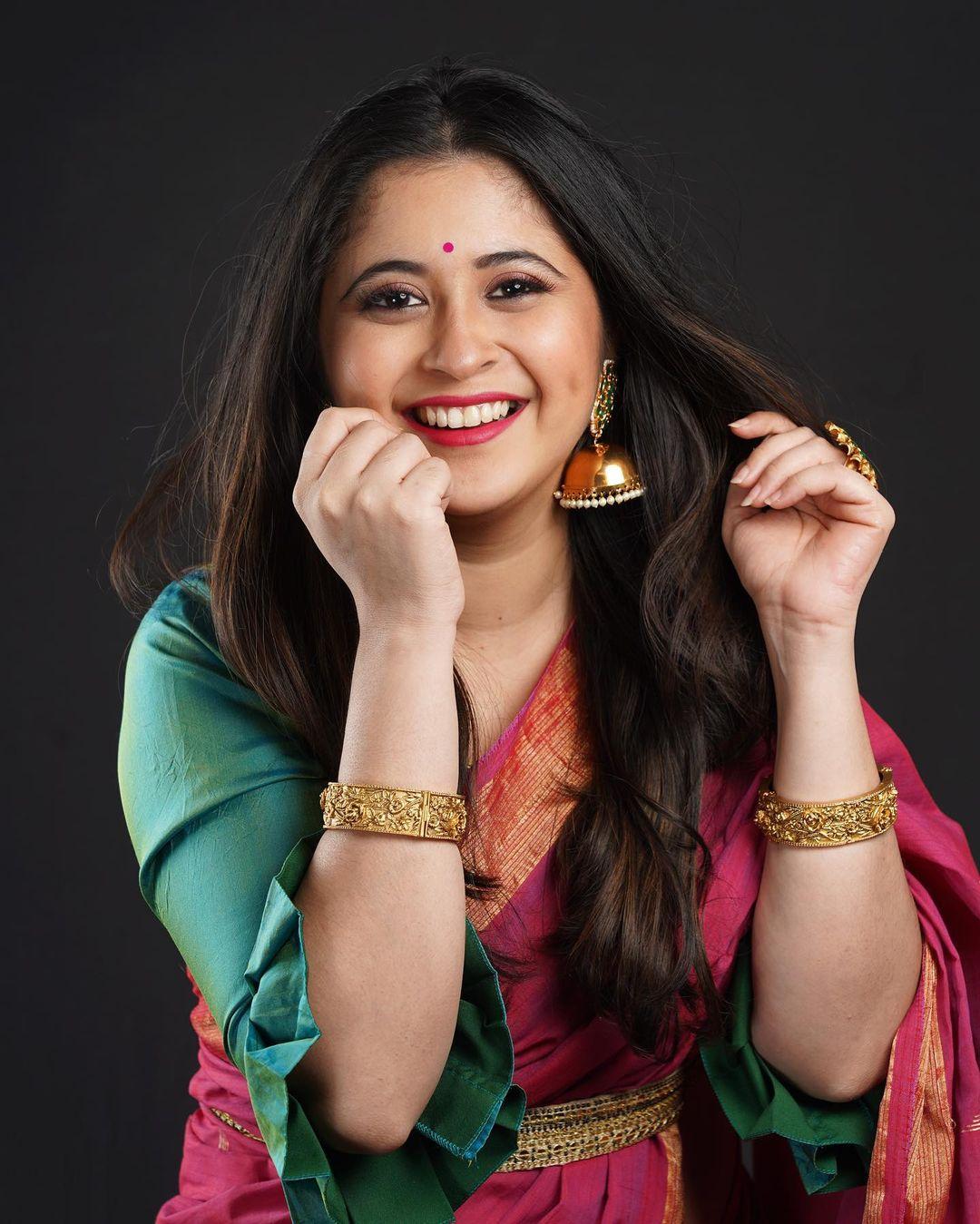 Exclusive hot photos gallery | Gayatri Datar in bridal makeup hot and sexy photoshoot