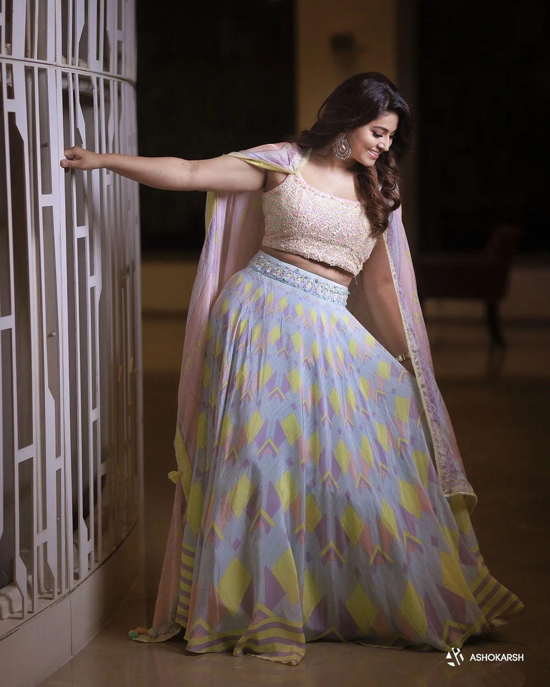 Exclusive hot and spicy photos | Sneha in lehanga stylish and sexy photoshoot