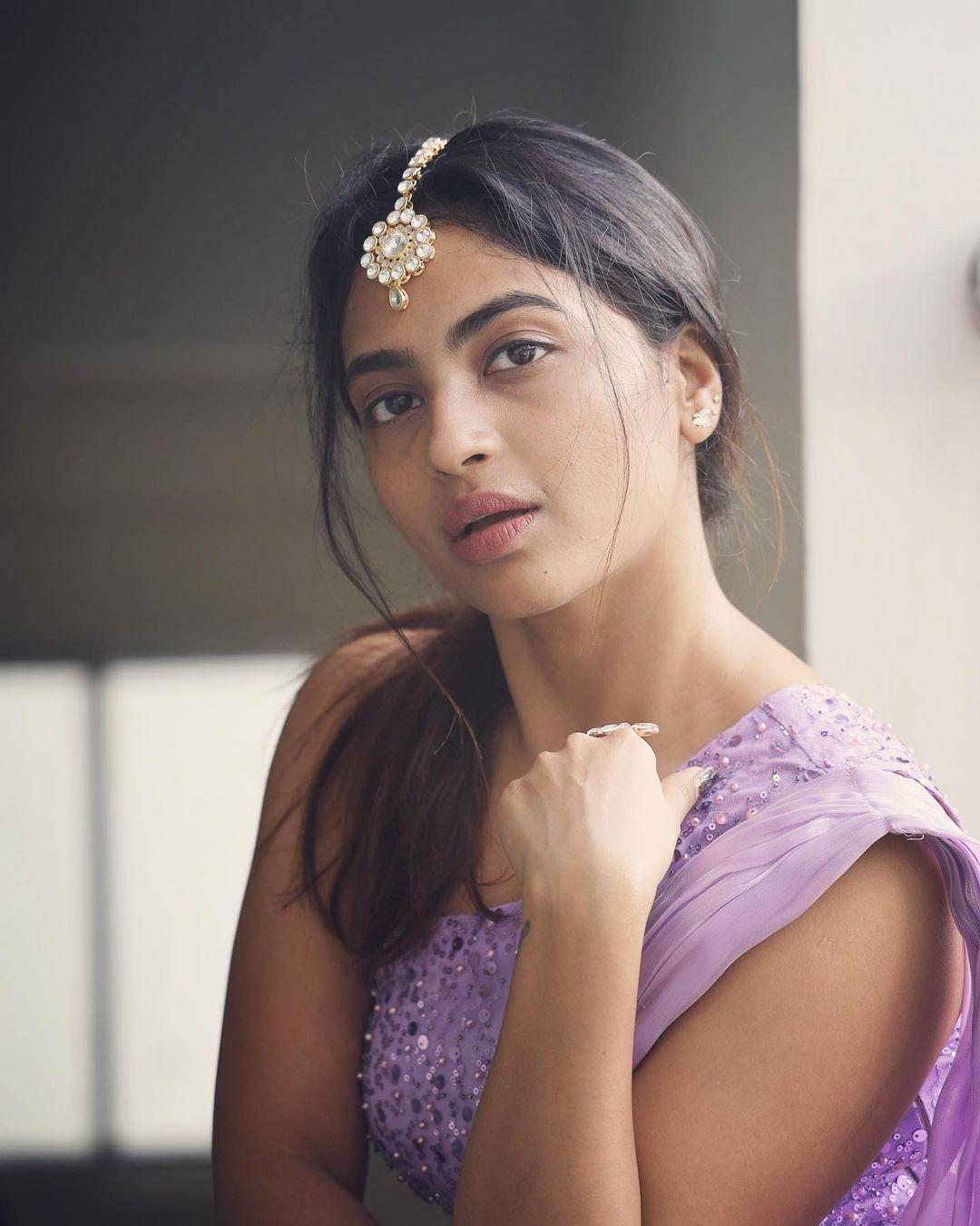 Glamours and cute stills | Alekhya Harika very glamours and cute photos gallery