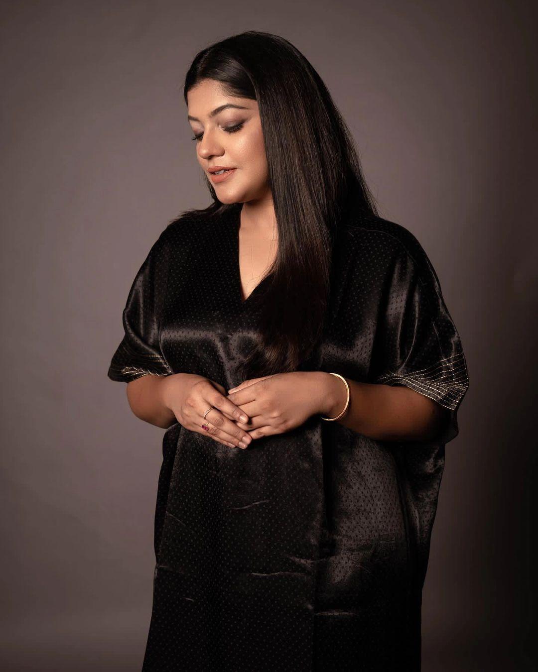Exclusive very hot and spicy photos | Aparna Balamurali wearing black dress hot and sexy photoshoot