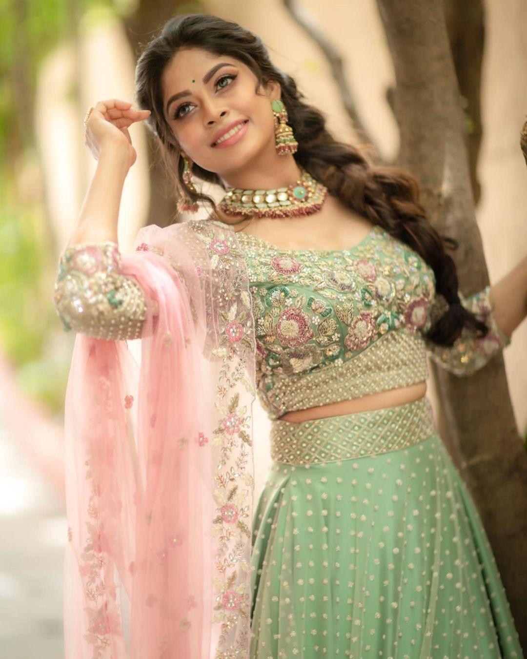 Exclusive very hot photos | Dharshana Asokan looking very glamorous and cute stills