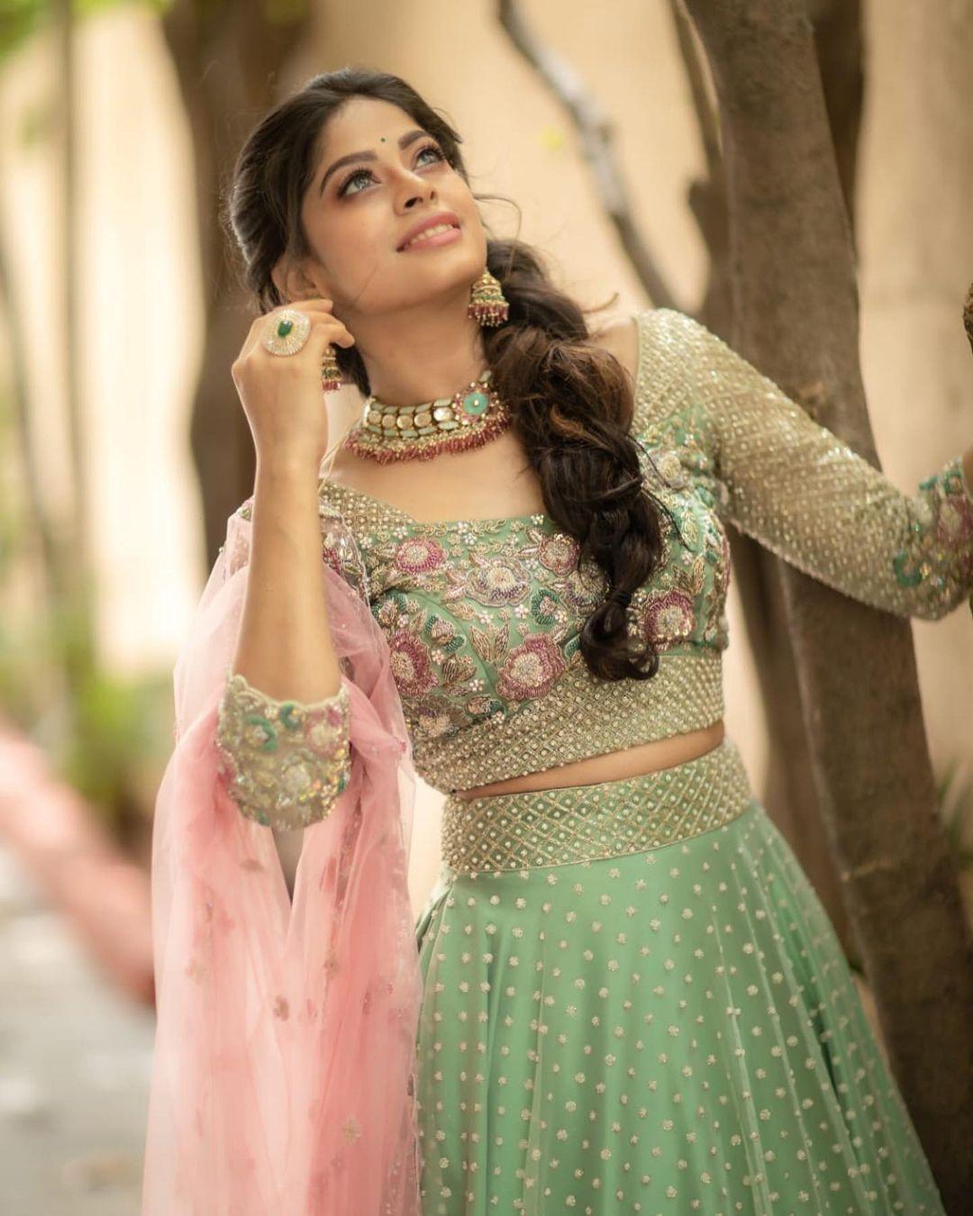 South Indian Actress hot photos | Dharshana Asokan looking very glamorous and cute stills