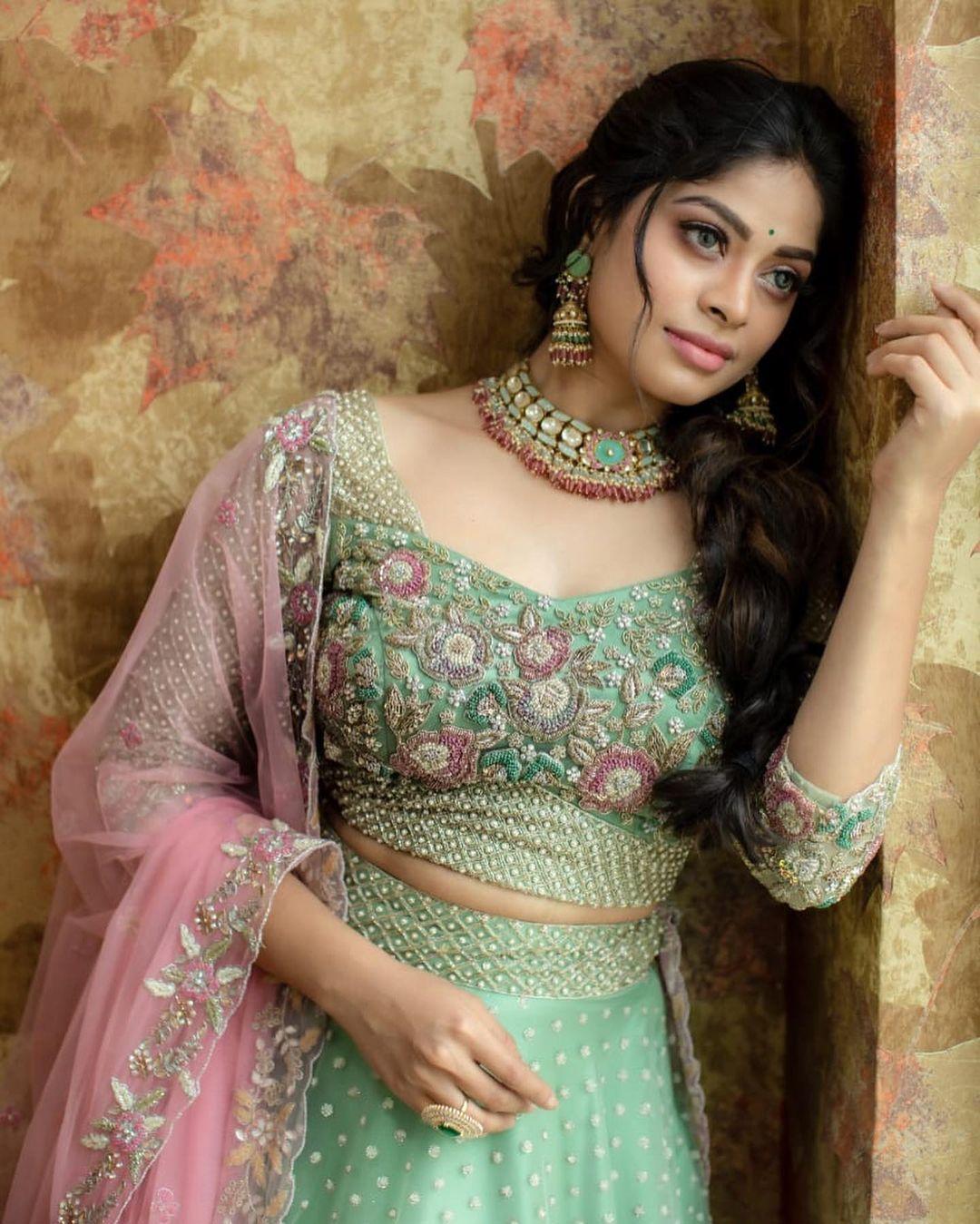 South Indian Actress hot photos gallery | Dharshana Asokan looking very glamorous and cute stills