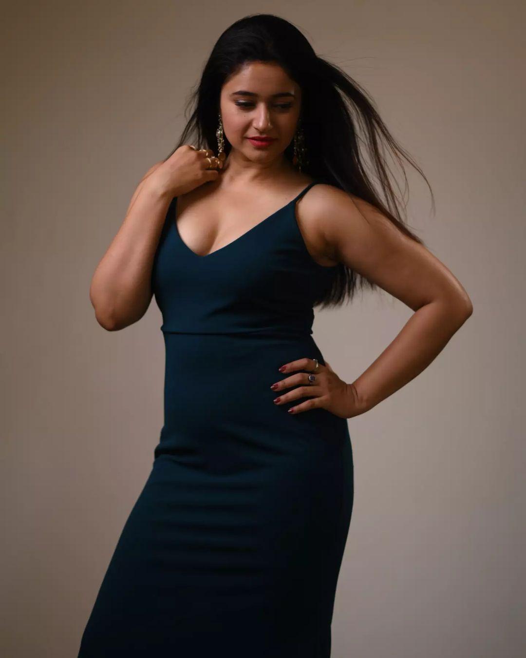 Latest hot and sexy photoshoot | Poonam Bajwa exclusive very hot and sexy photos in black dress