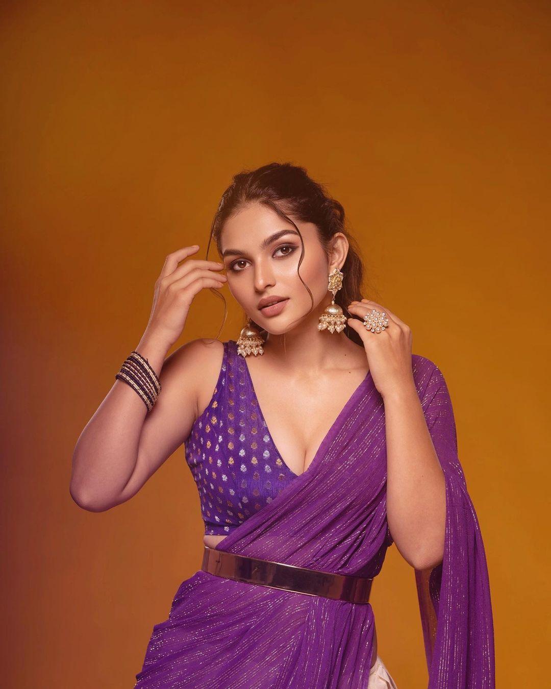 Beautiful and sexy photoshoot | kayadu lohar exclusive very hot and sexy photoshoot in half saree