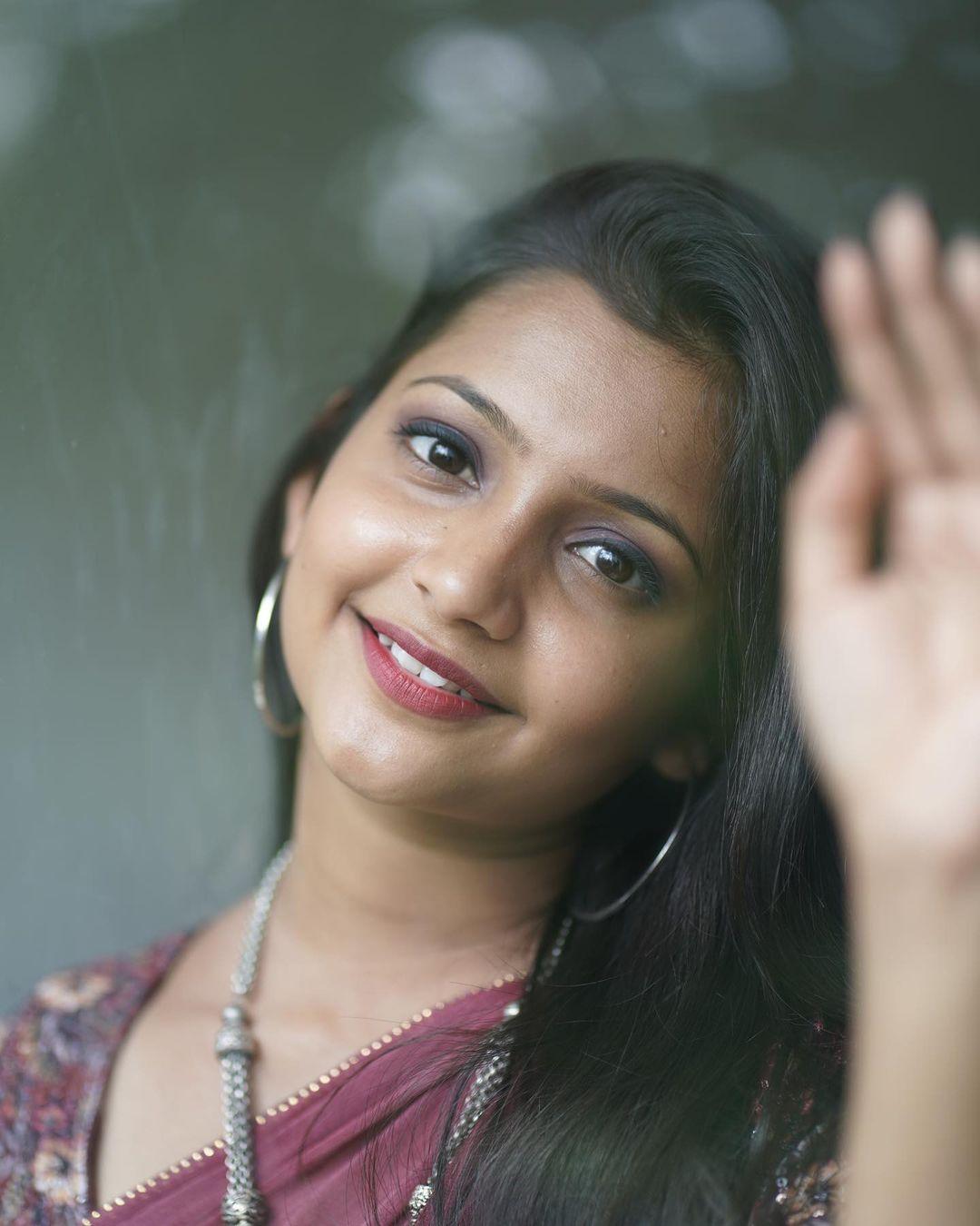 Beautiful and cute picture | Prathima t in Saree hot and spicy photos gallery