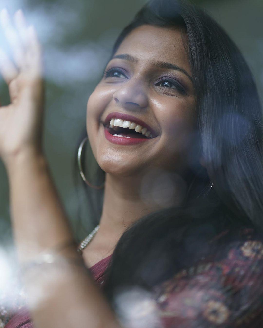 Saree exposing hot photos gallery | Prathima t in Saree hot and spicy photos gallery