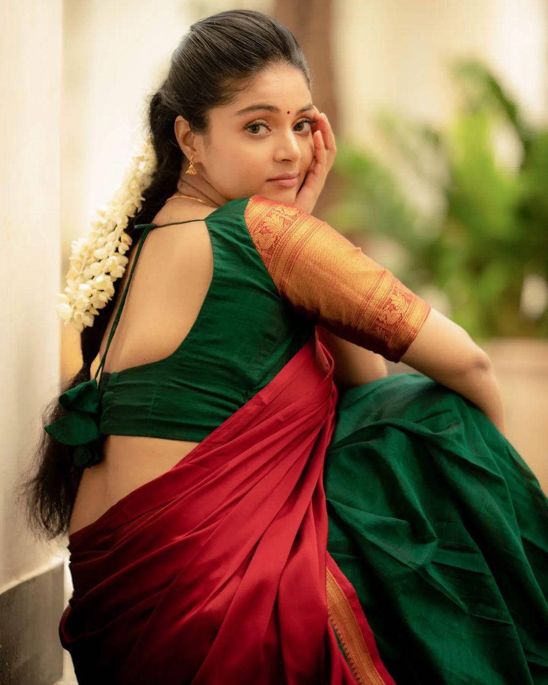 South Indian hot photos gallery | Sanam Shetty in half saree hot and sexy photoshoot