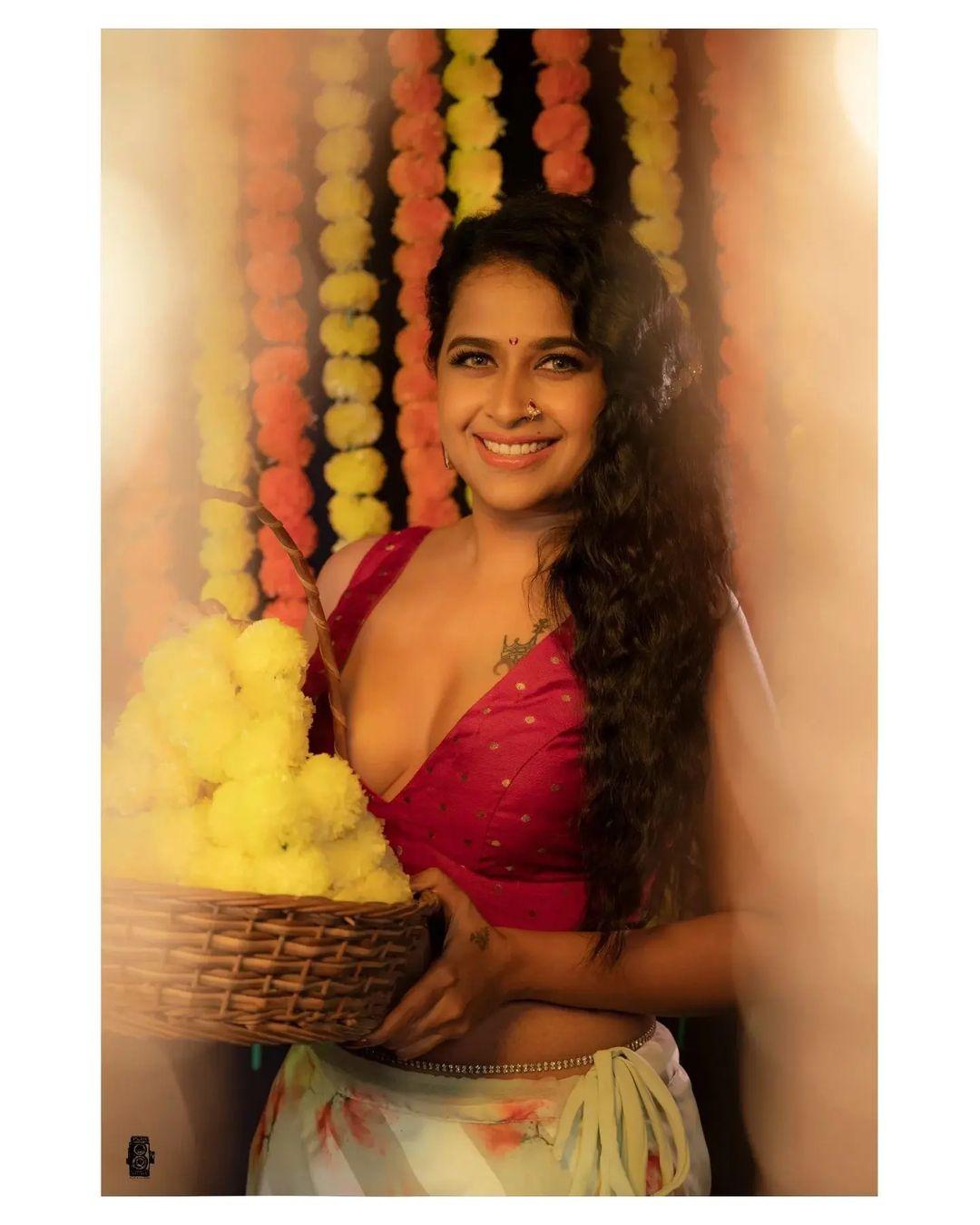 Exclusive very hot photos | Sadhika Venugopal exposing Cleavage hot and sexy photoshoot