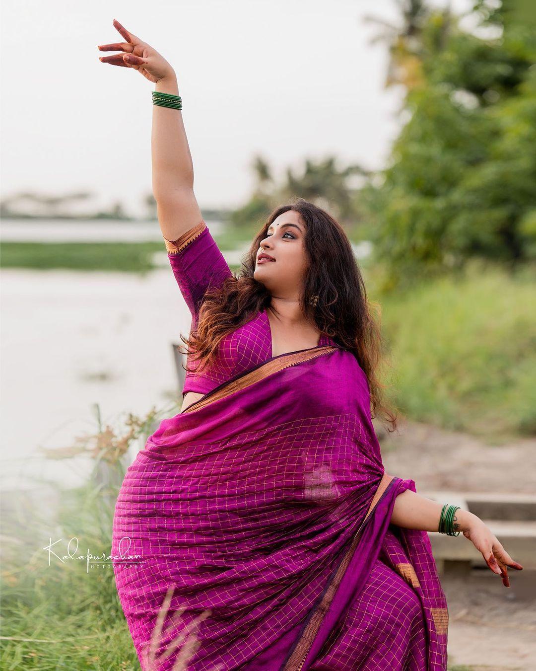 Exclusive hot and spicy stills | Malayalam movie appan actress Radhika radhakrishnan in saree hot photos