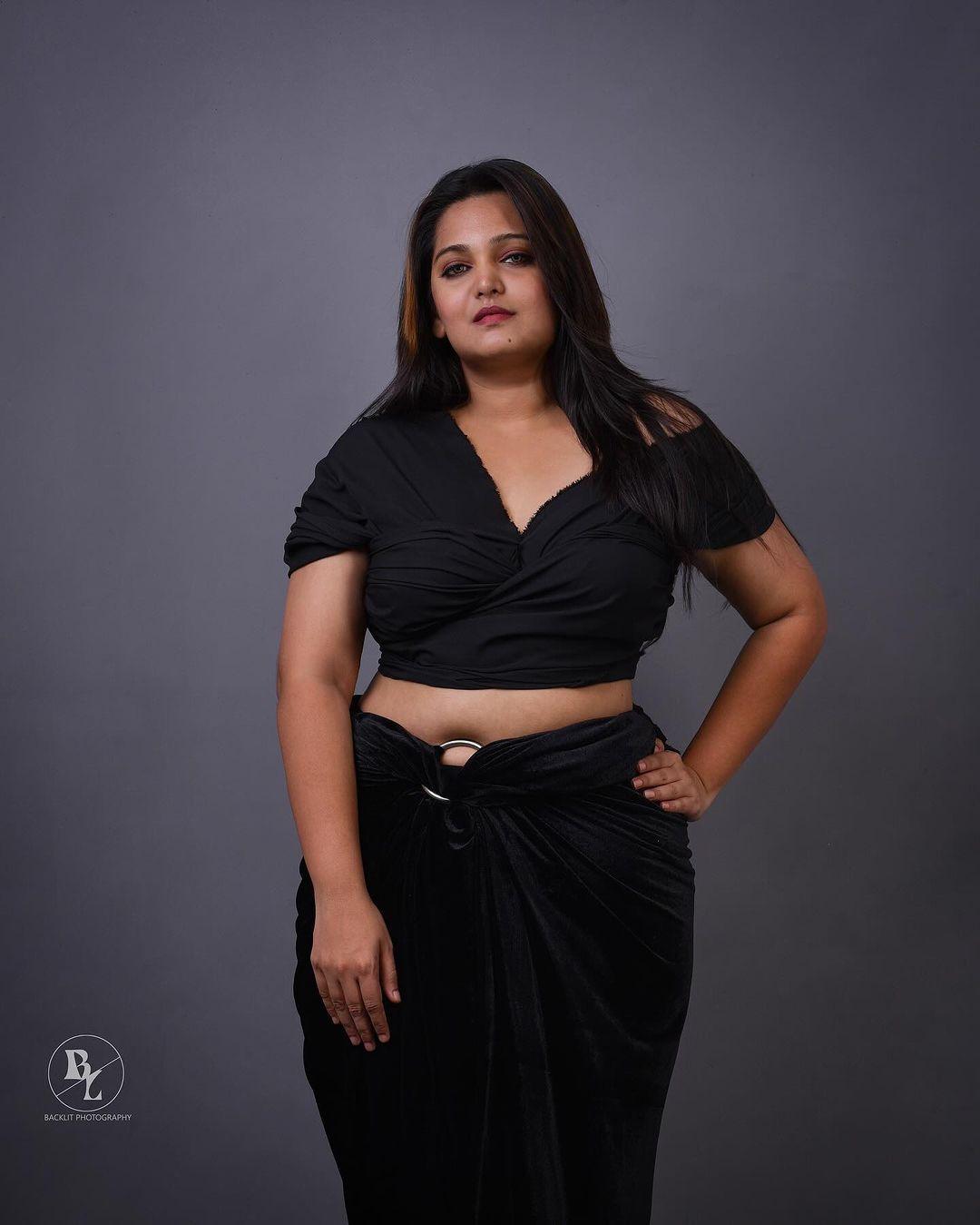 Exclusive hot photos gallery | Sanuja Somanath in black dress hot and stills