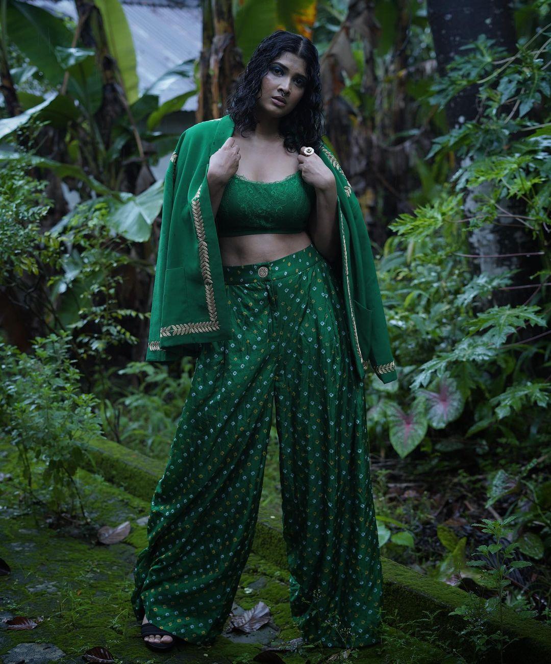 Exclusive hot photos| Divya Prabha exclusive hot and sexy photoshoot