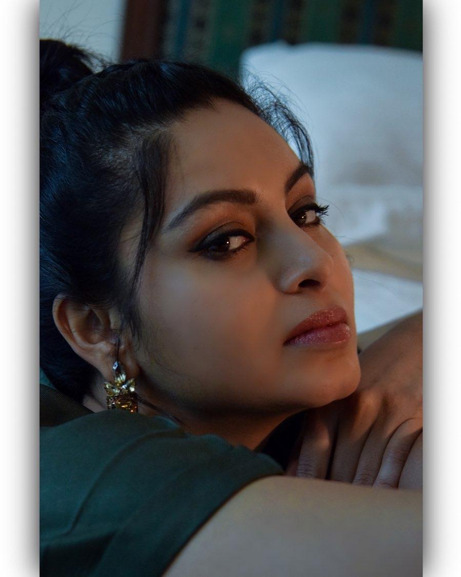 Cute and sexy stills | Abhinaya beautiful and cute photos gallery