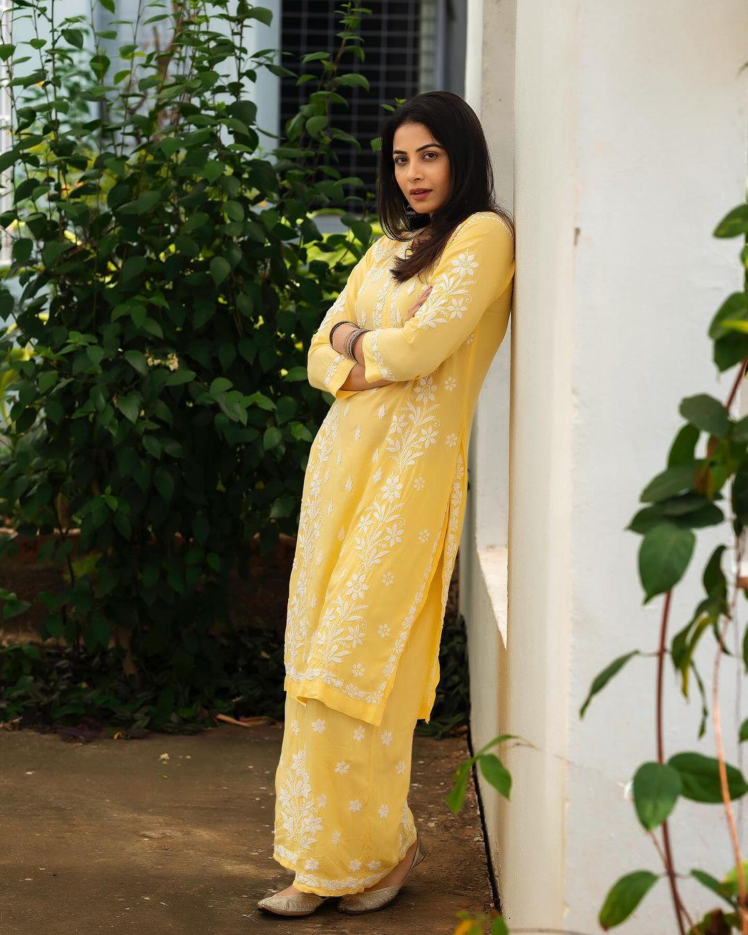 South Indian actress photos | Kavya Shetty exclusive hot photos